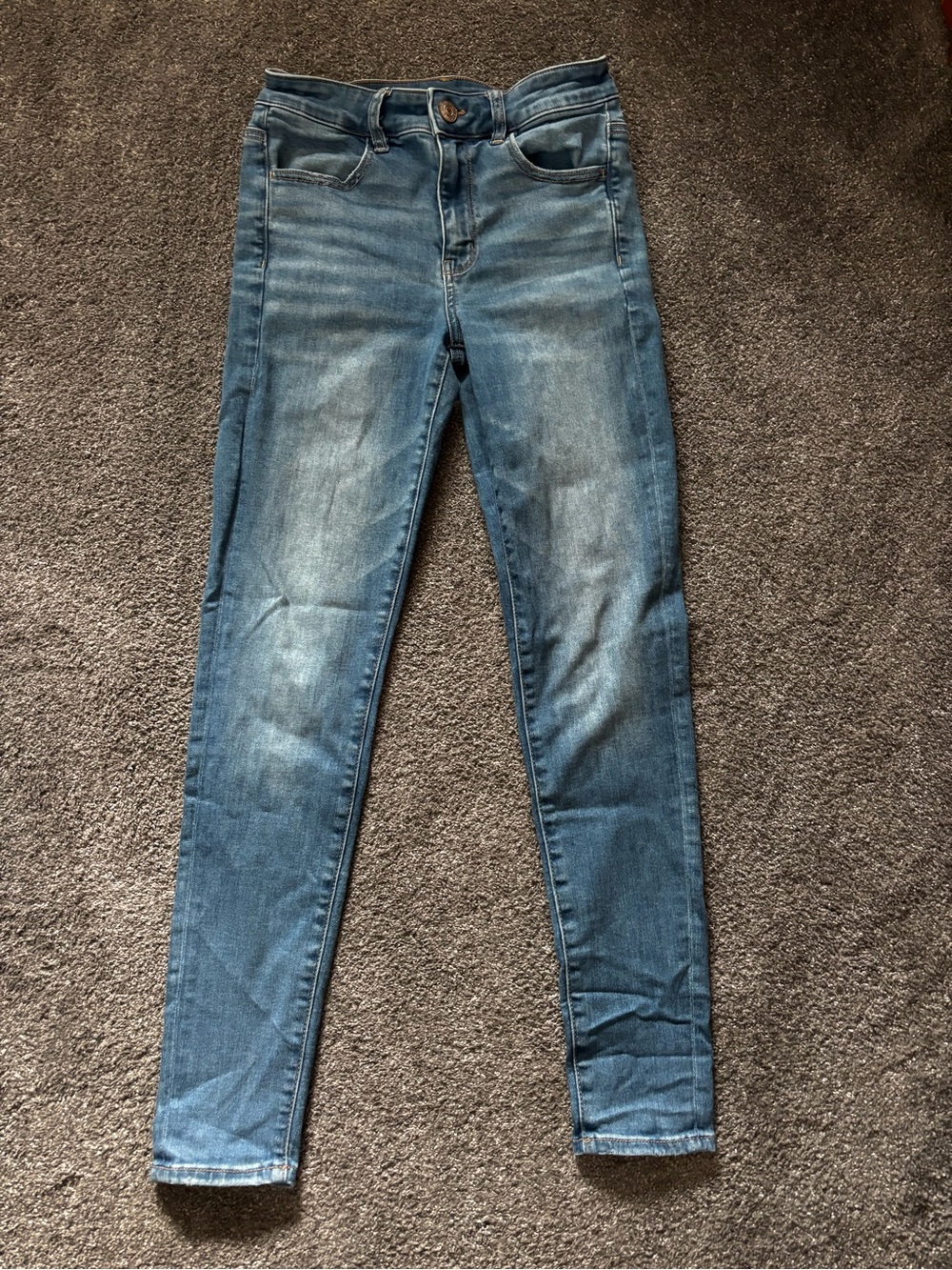 American Eagle Outfitters Vintage Wash Blue Skinny Jeans
